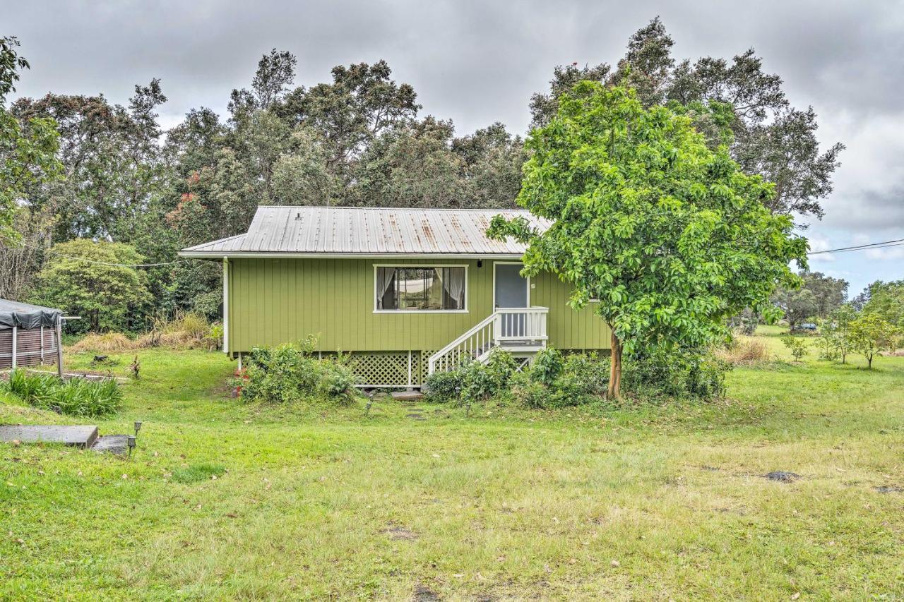 Peaceful Abode With Deck, 13 Mi To Black Sand Beach! Naalehu Exteriör bild
